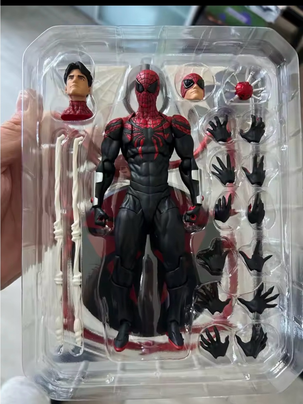 Mess Toys Superior Spider Man Ultimate Neighbor Kaine Peter Parker Messtoys